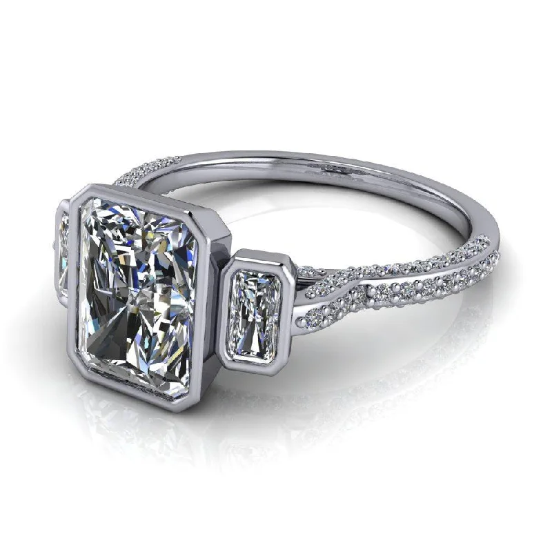 Lydia No. 1 Moissanite Ring