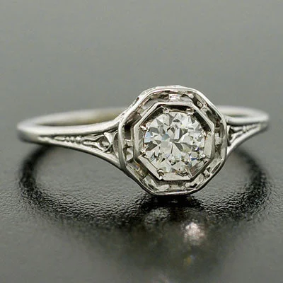 Art Deco 18kt Diamond Engagement Ring .27ct